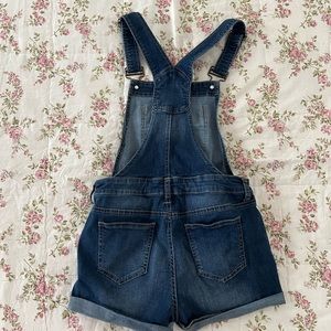 super cute overalls! brand: blue spice
